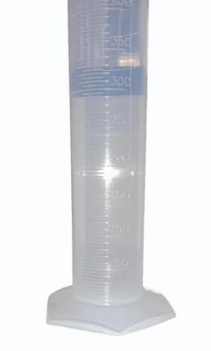 Polypropylene Hexagonal Base Measuring Cylinder for Laboratory 500ml - Image 5