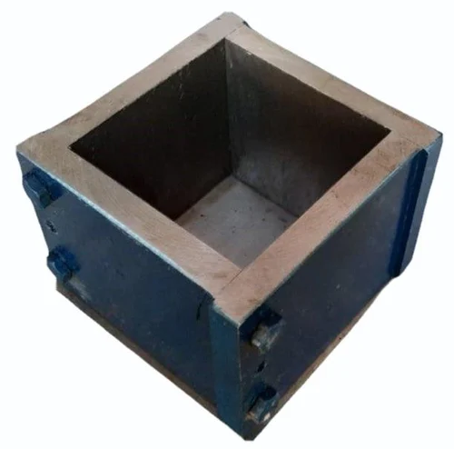 Mild Steel Iron CUBE MOLD 70.6 MM - Image 2
